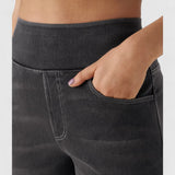 Nada - udobne i elastične hlače s visokim strukom