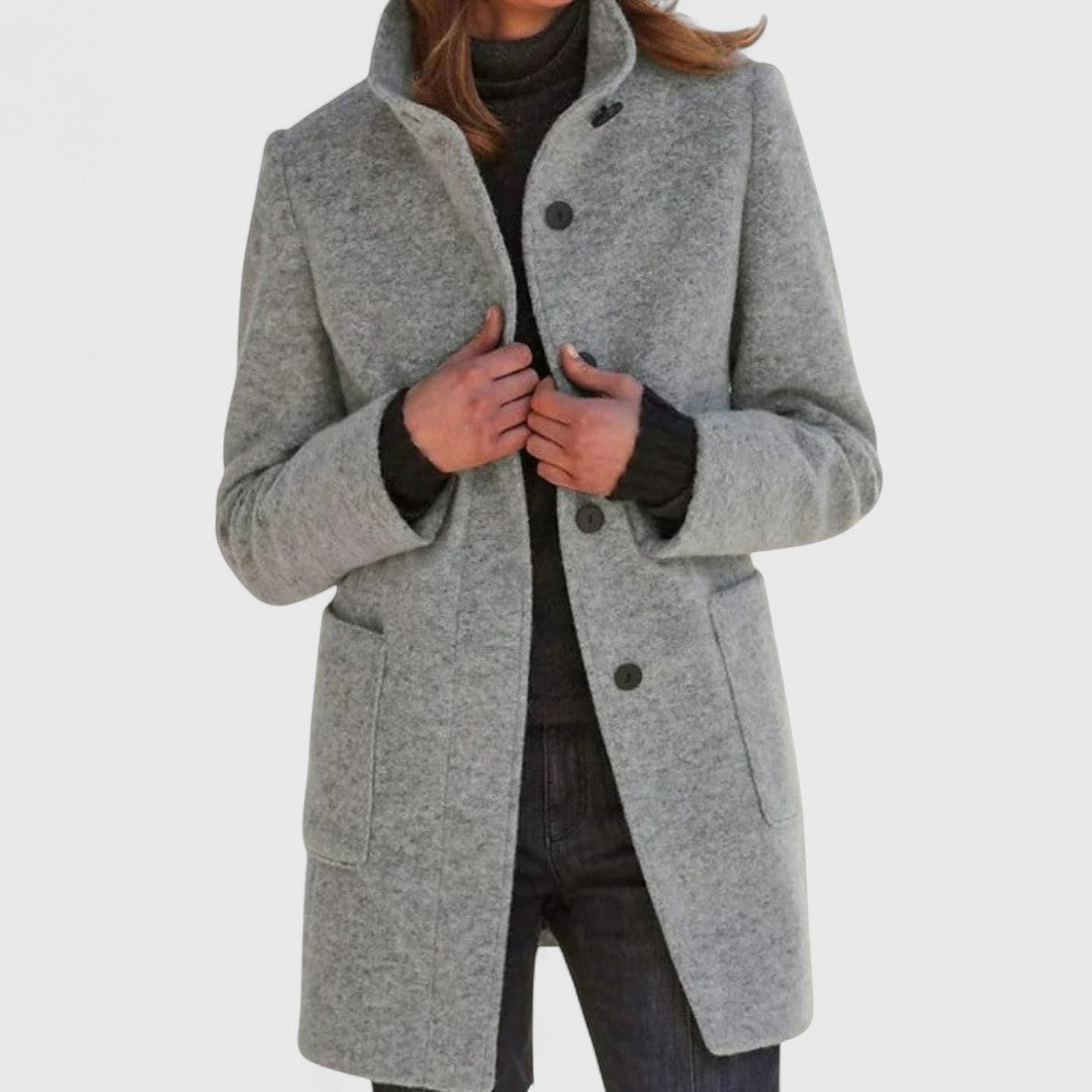 Venecija - Klasični kaput s suptilnom luksuzom