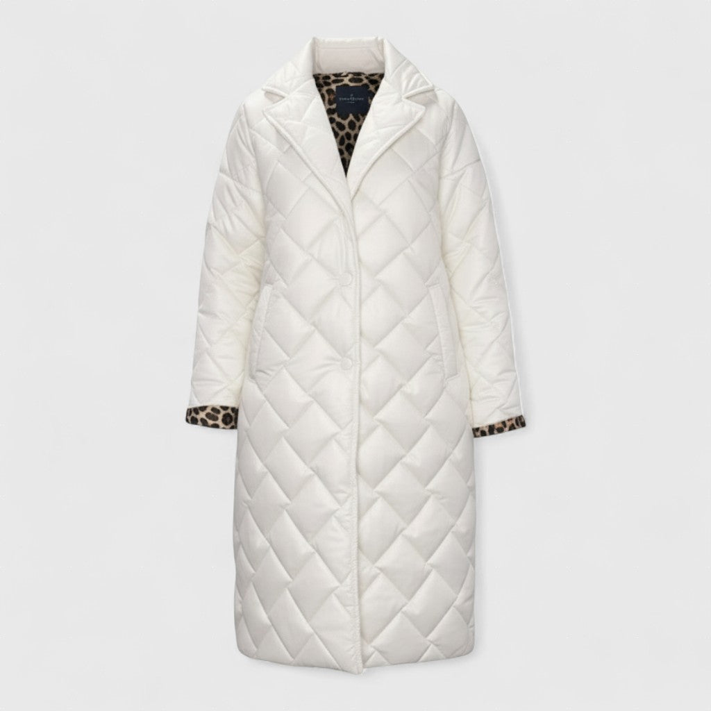 Sevasti - Prevrnuti kaput s modernom linijom i luksuznim osjećajem