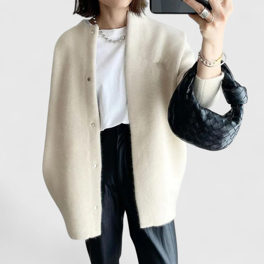 Semiramis - Mekani kašmir kardigan s bezvremenskom udobnošću i elegancijom