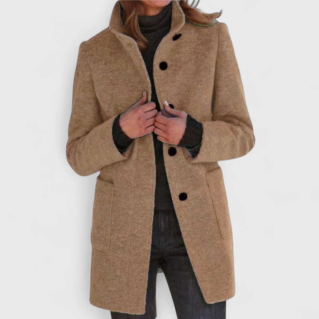 Venecija - Klasični kaput s suptilnom luksuzom